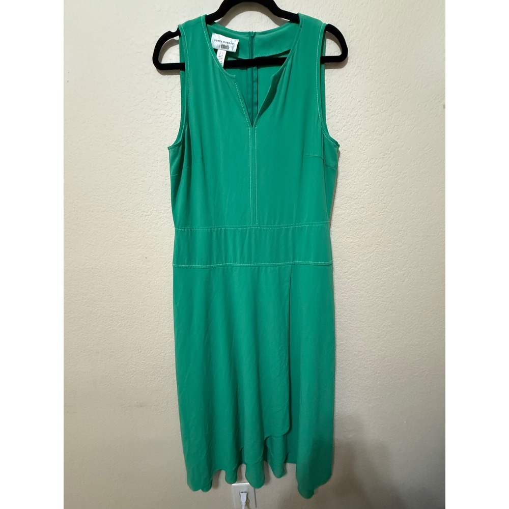 Donna Morgan Women's Sleeveless V Neck Sheath Dress Green Size 14 Career - Picture 1 of 5